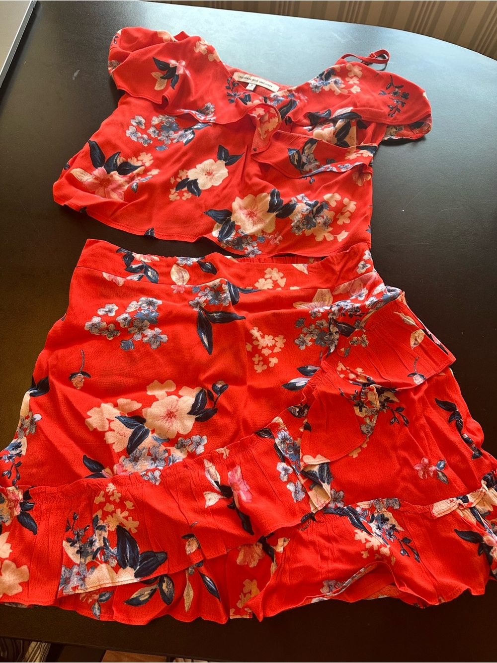 cupcakes & cashmere Red Floral Ruffle Skirt Set